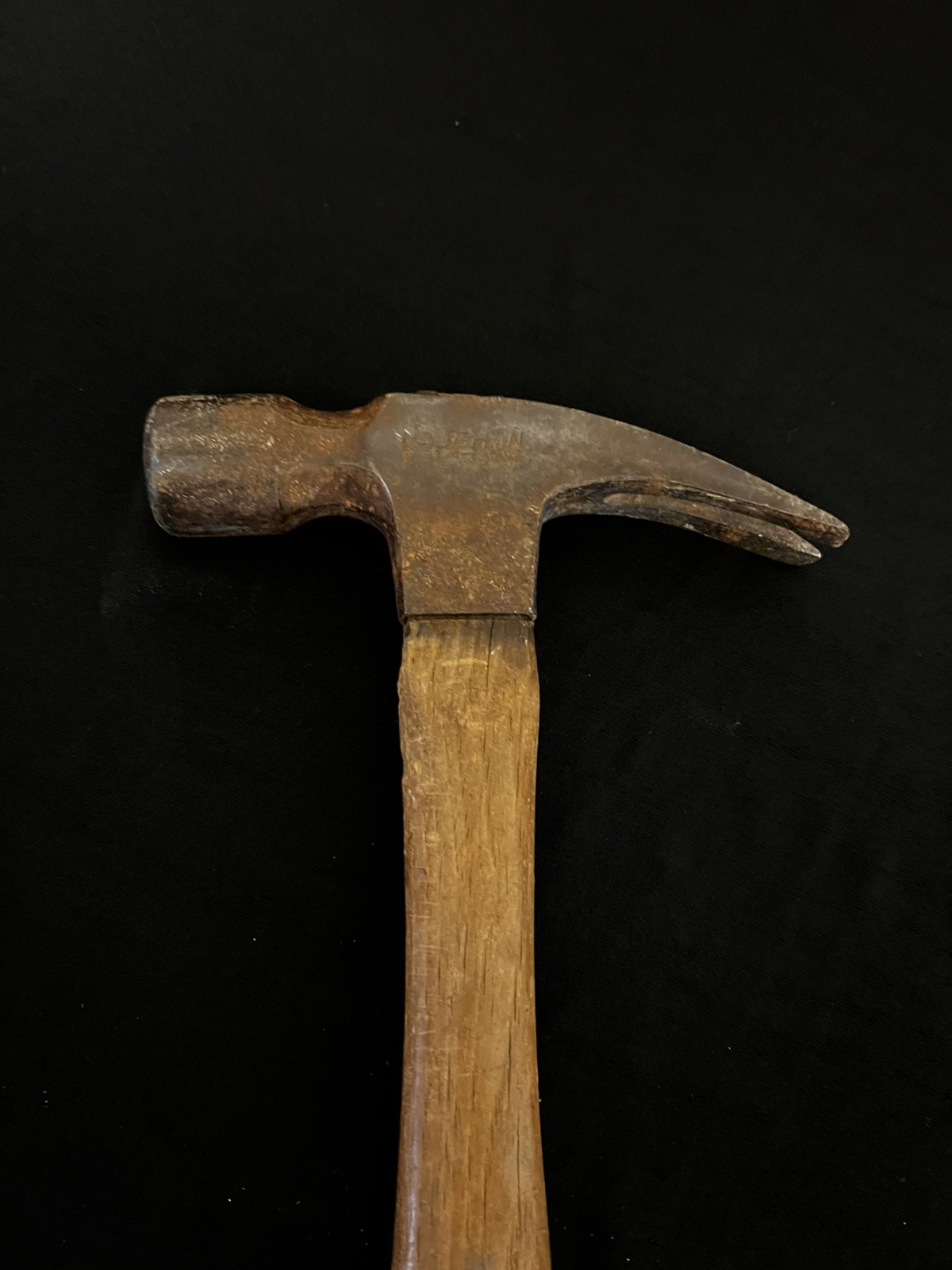 Vaughan Straight Claw 999L 20oz USA Wood Handle Smooth Face Hammer