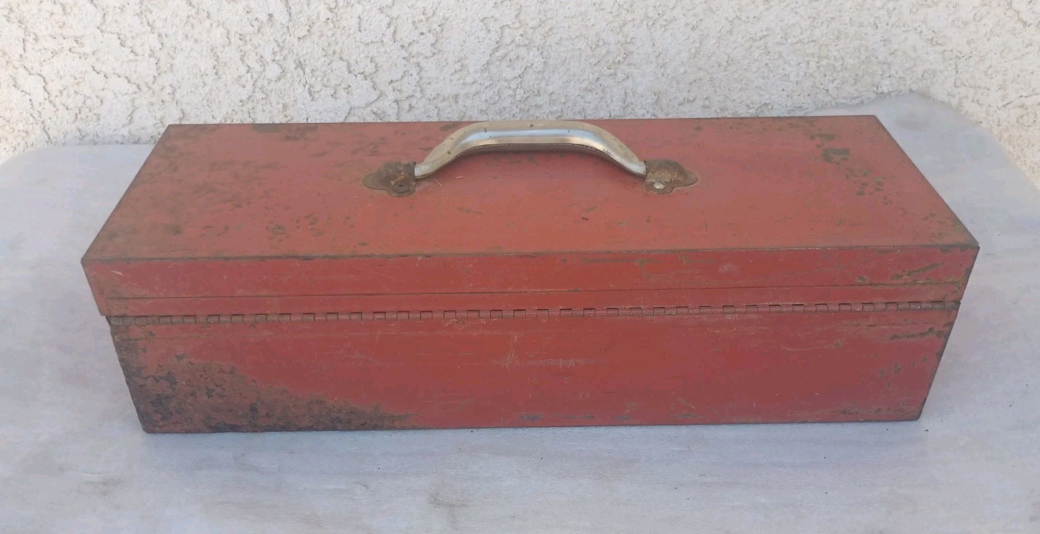 Vintage Snap-On KRA-251A Metal Tool Box 18-1/2” L x 6-3/4” W x 5” T (USA) 1979