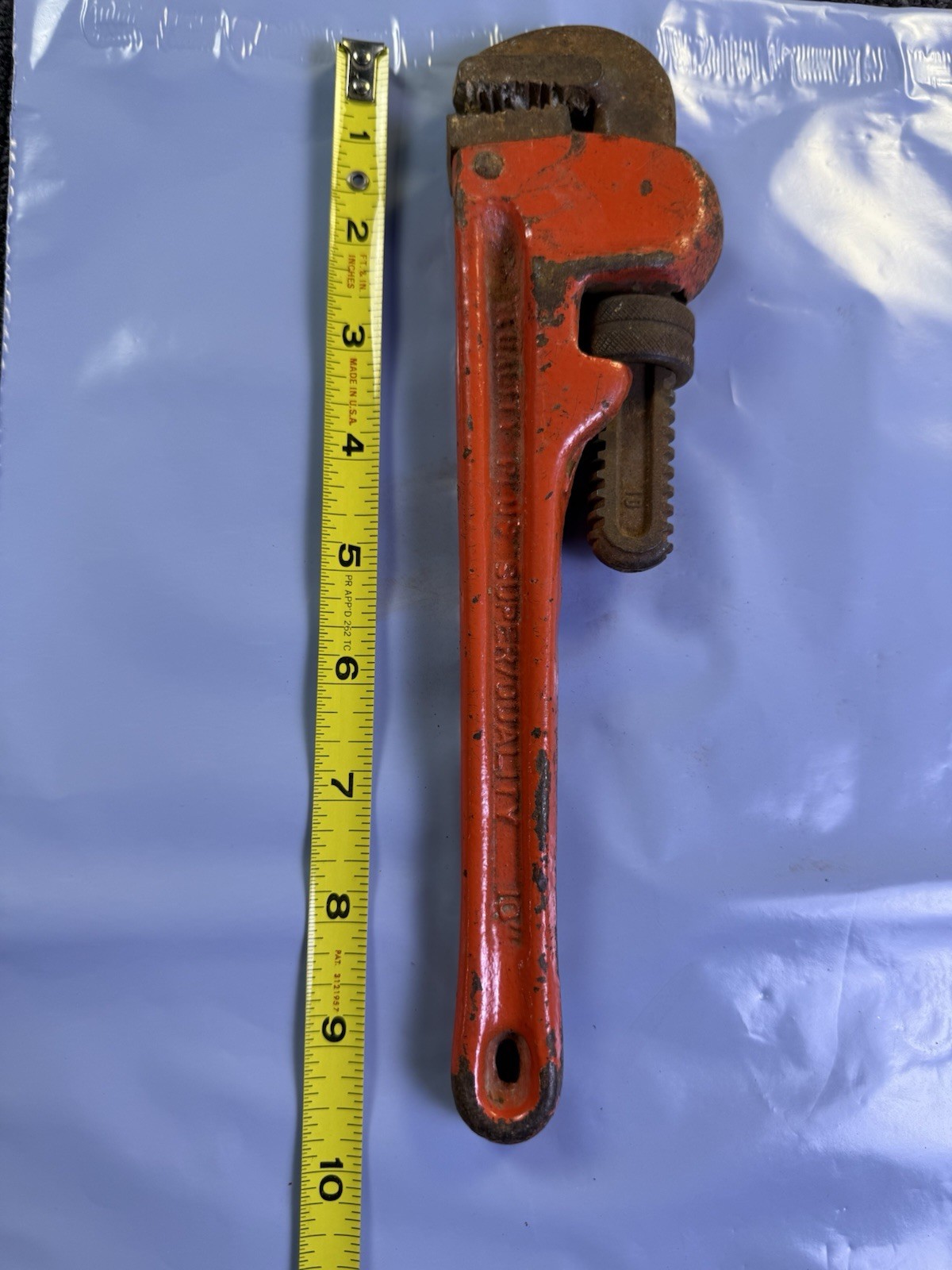 pipe wrench 10 Inches heavy-duty adjustable