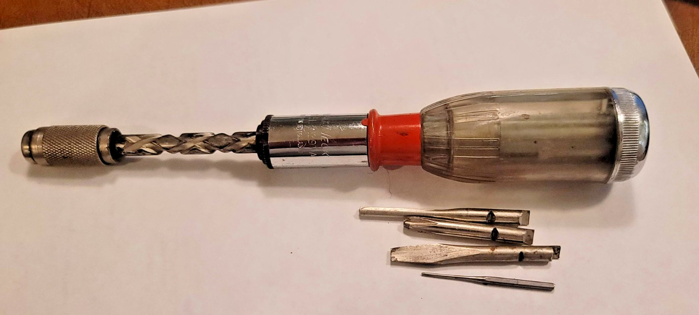Vintage Great Neck England #97A Ratcheting Push Screwdriver Drill with 4 Bits
