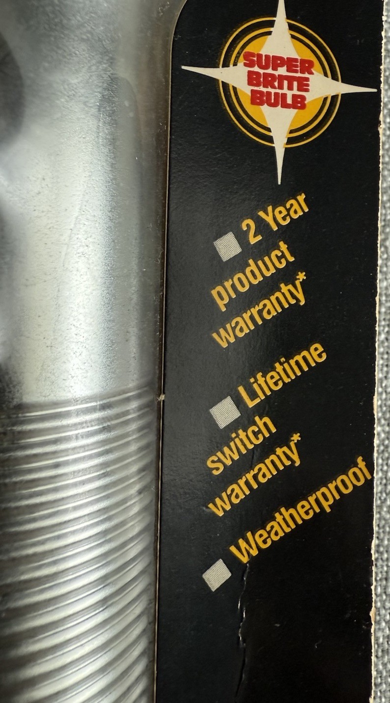 Vintage Eveready Energizer 2D Cell Flashlight Chrome Ribbed US NEW / SEALED