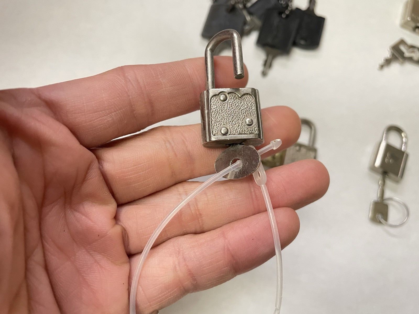 Vintage Lot (12) Luggage Locks Atlantic, Samsonite, Eddie Bauer, With Keys