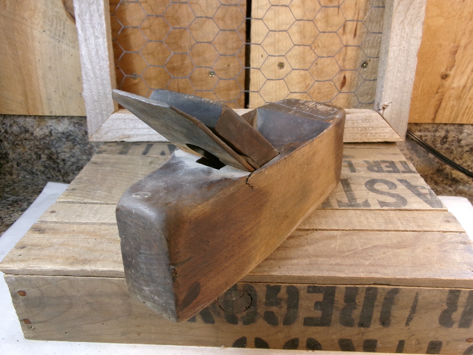 Antique 8″ Humphreysville Mfg Co Wooden Block Plane