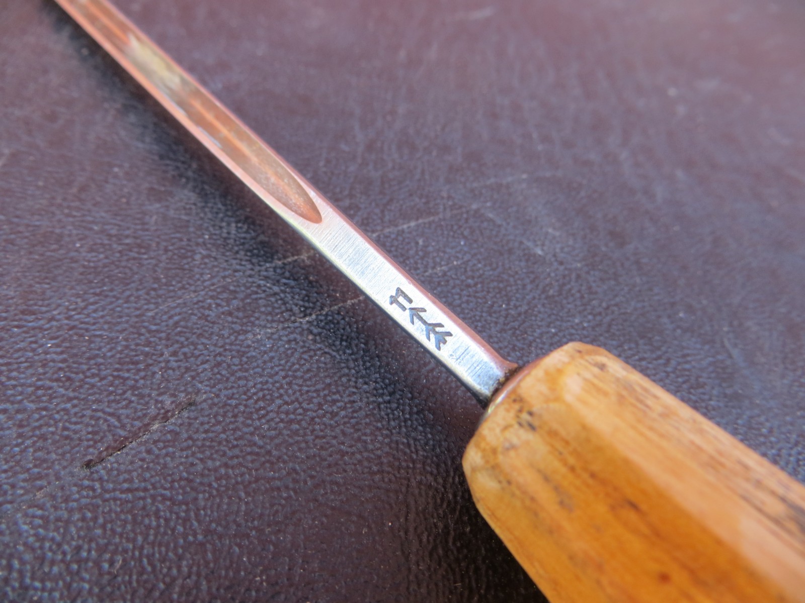Vintage Pfeil (Swiss Made) Carving Gouge (Veiner) – Sweep 11, 4 mm Wide