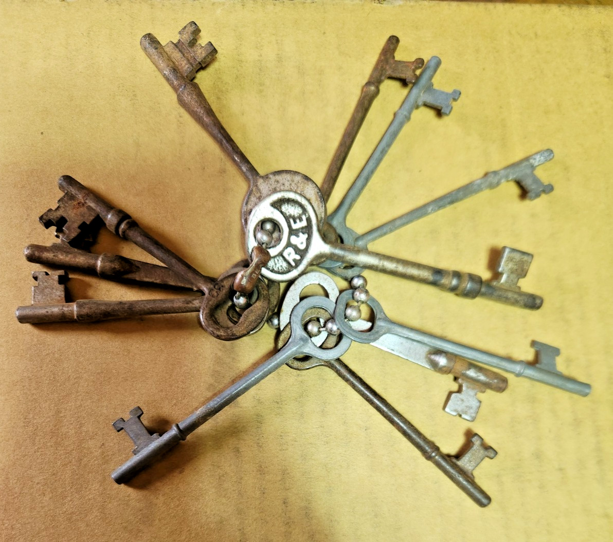 Antique Skeleton Keys Lot Solid Barrel Vintage Collectible Various Style Length