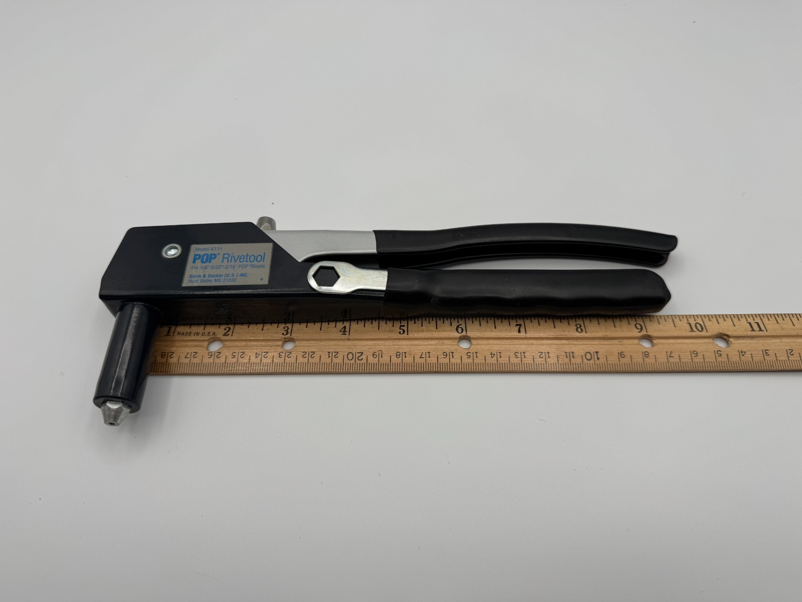 Vintage Black & Decker POP Rivetool All-Purpose Model K111 8 Pop Rivets EUC