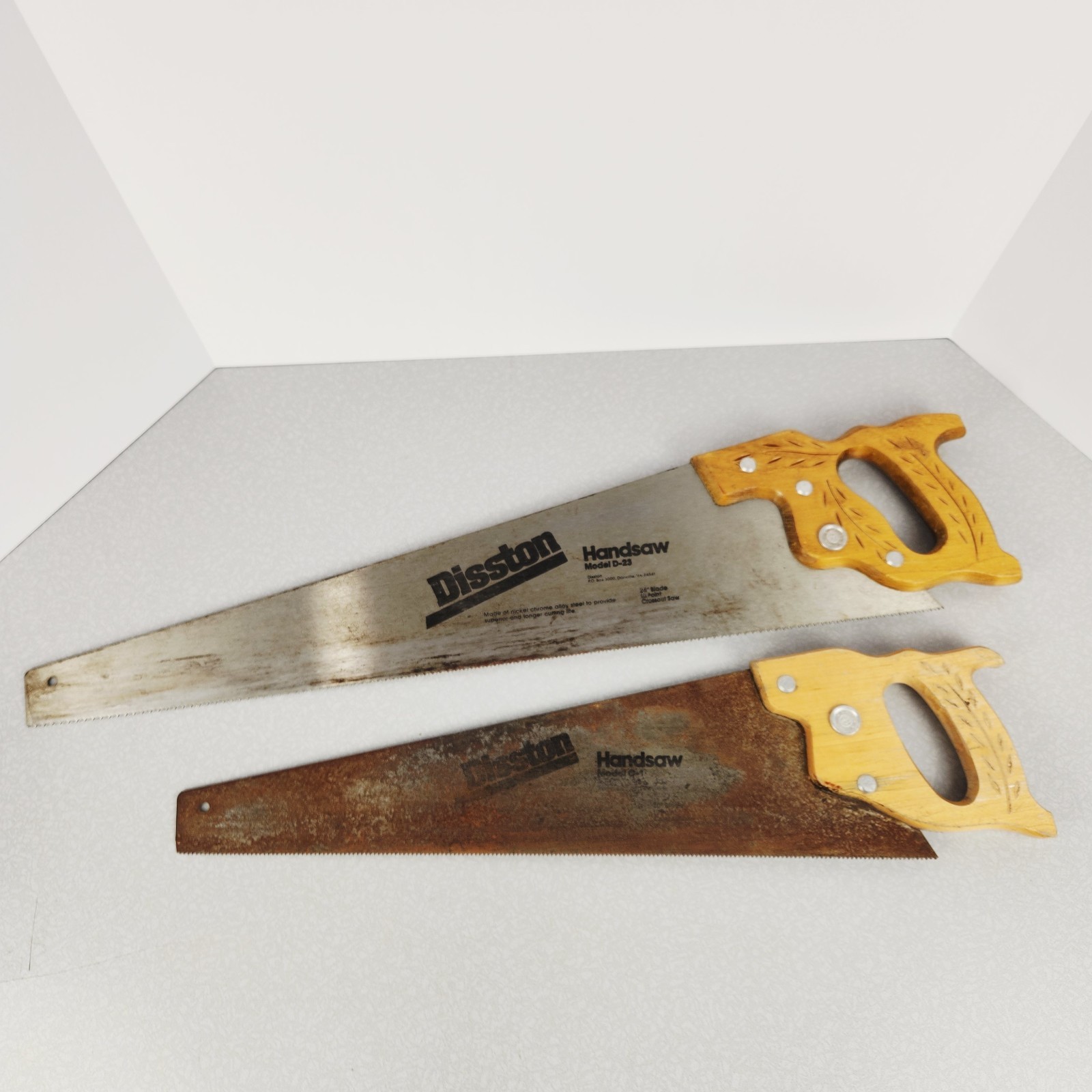 Disston Hand Saws D-23 26″ Crosscut C-1 20″ Rip 10 Point Woodworking Lot of 2