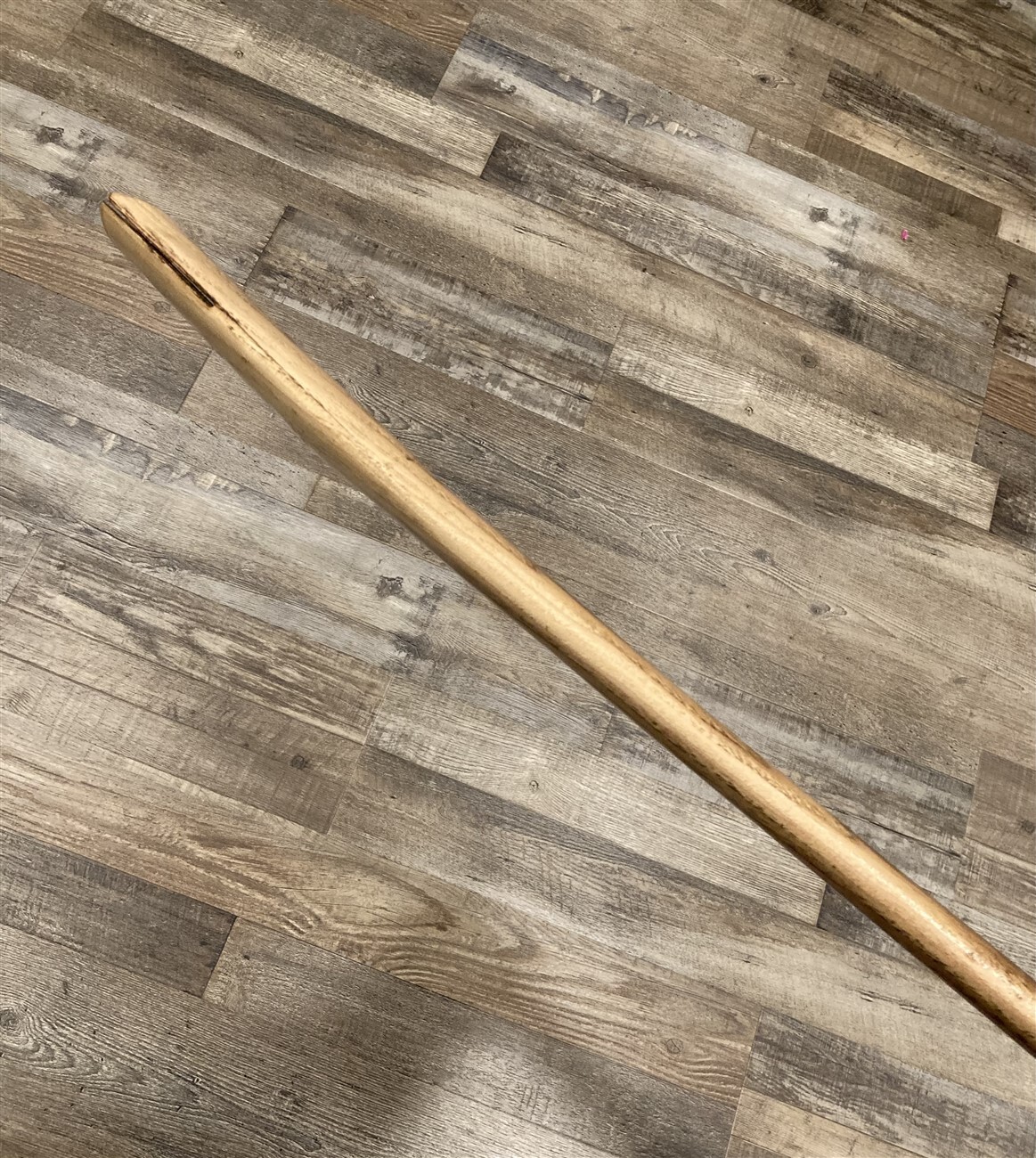 HICKORY 36″ OFFSET BROAD AXE HANDLE ~ Fire Finished ~ Right or Left ~ Amish Made