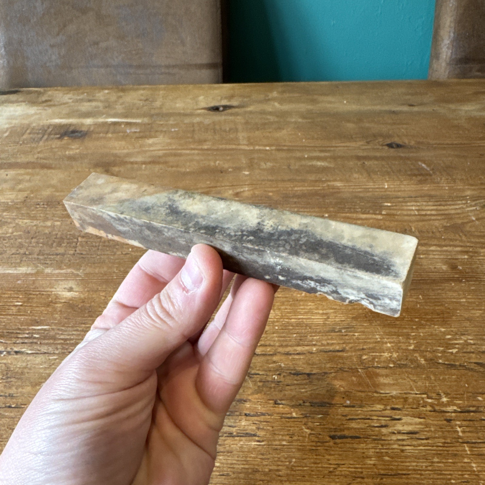 Small Hindostan Natural Sharpening Stone /Oilstone / Pocket Stone