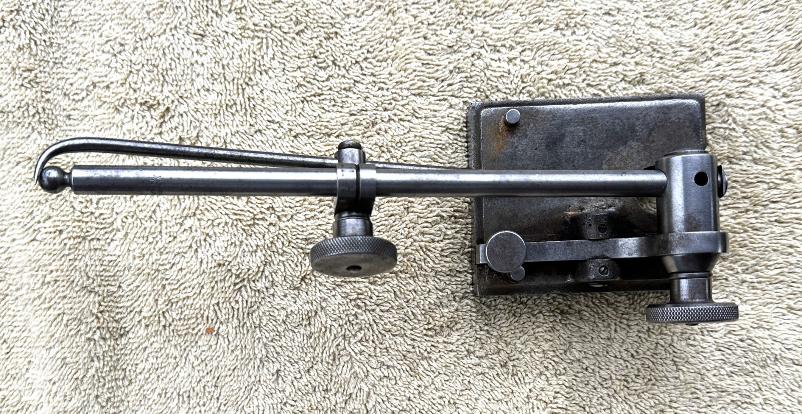 VINTAGE UNBRANDED SURFACE GAGE AS PICTURED