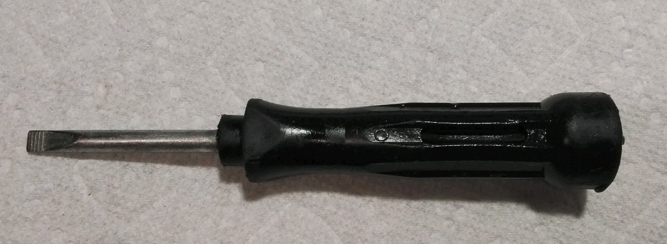 FELO/ OOOO SCREWDRIVER TRUNK KIT PIECE