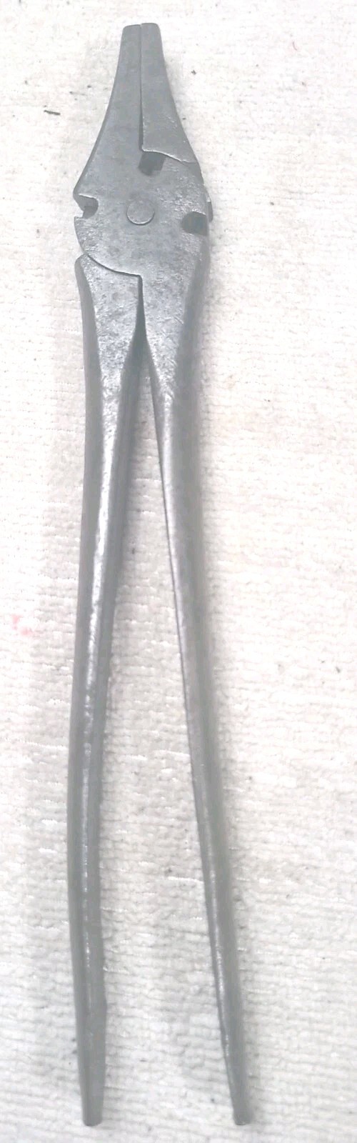 Vintage 10″ J.M. KING & Co. Button Pliers Linesman Pliers/Wire Cutters USA MADE