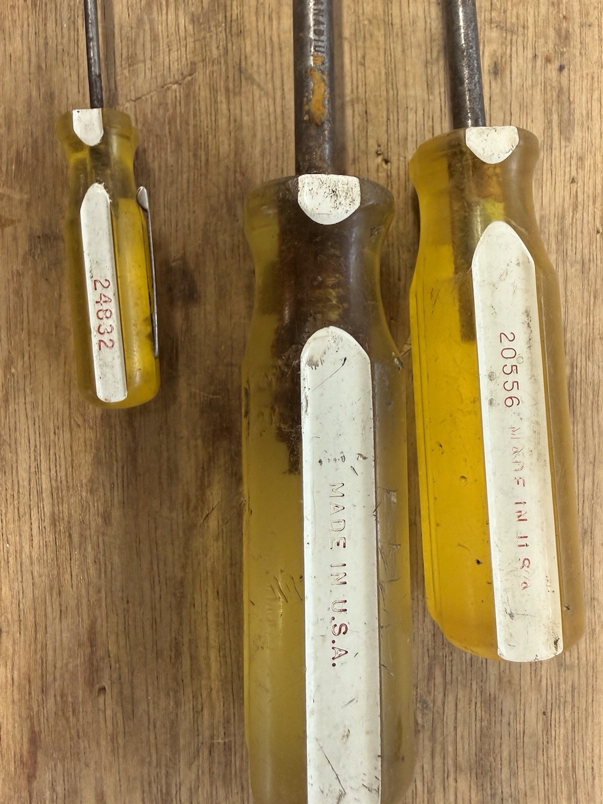 3 Piece Vintage Screwdrivers Marked ACE Yellow And White