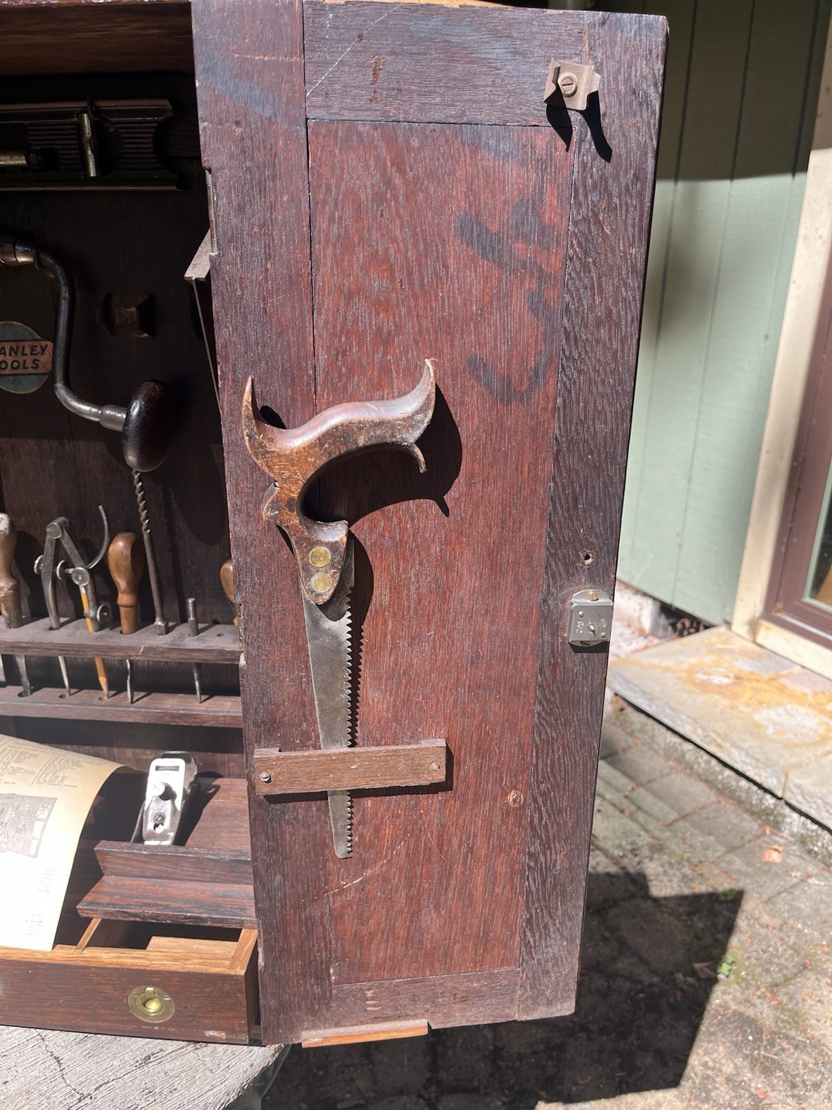 Antique VTG Stanley TOOL CABINET No. 851 w/ tools of the era, catalog page, keys