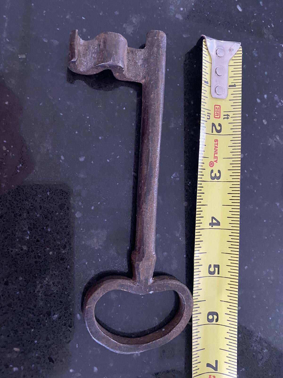 Antique Skeleton Key , 6×1/4 Inches