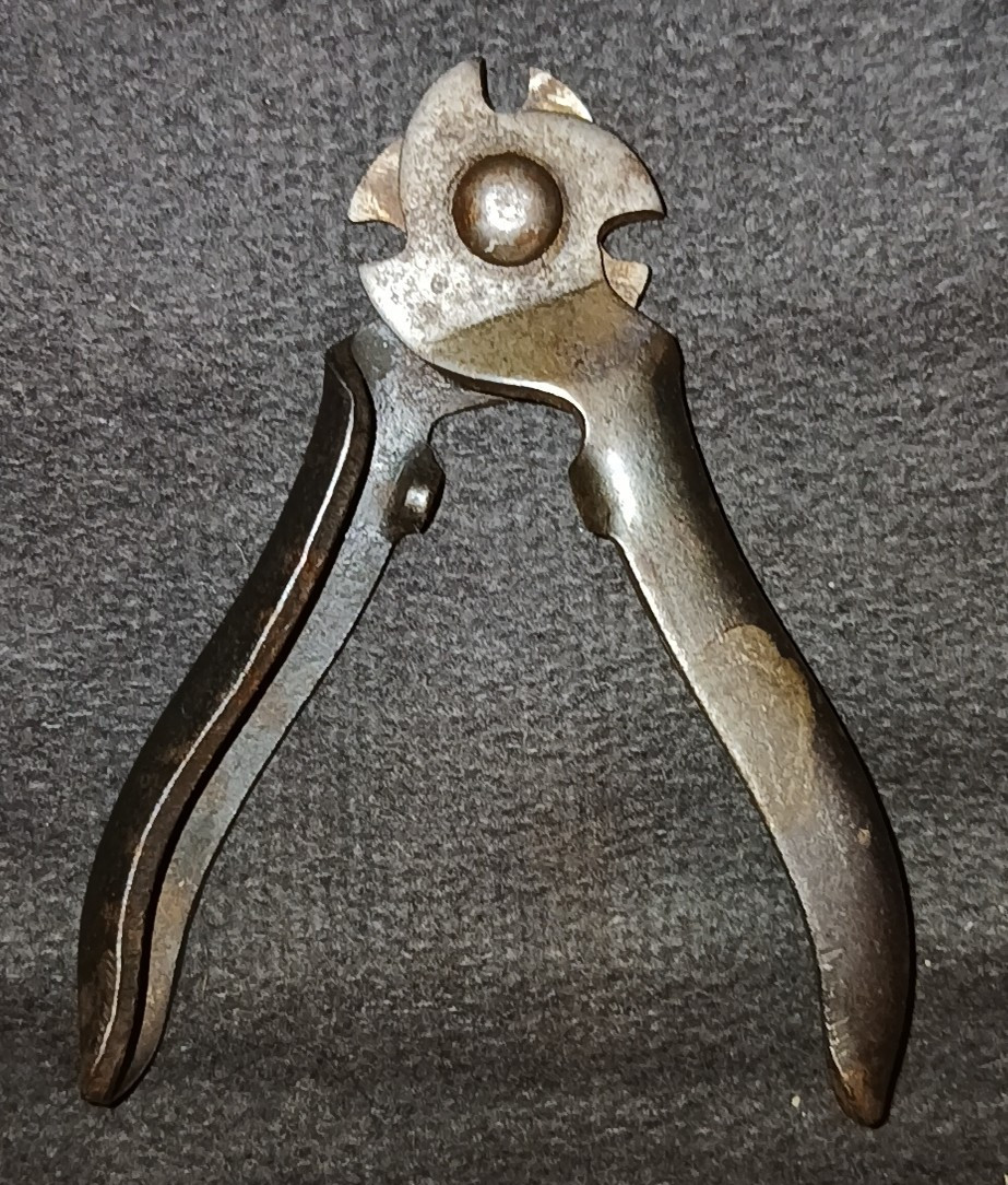 Vintage Metal End Cutting Nippers / Pliers Hand Tool – Pliers Nippers