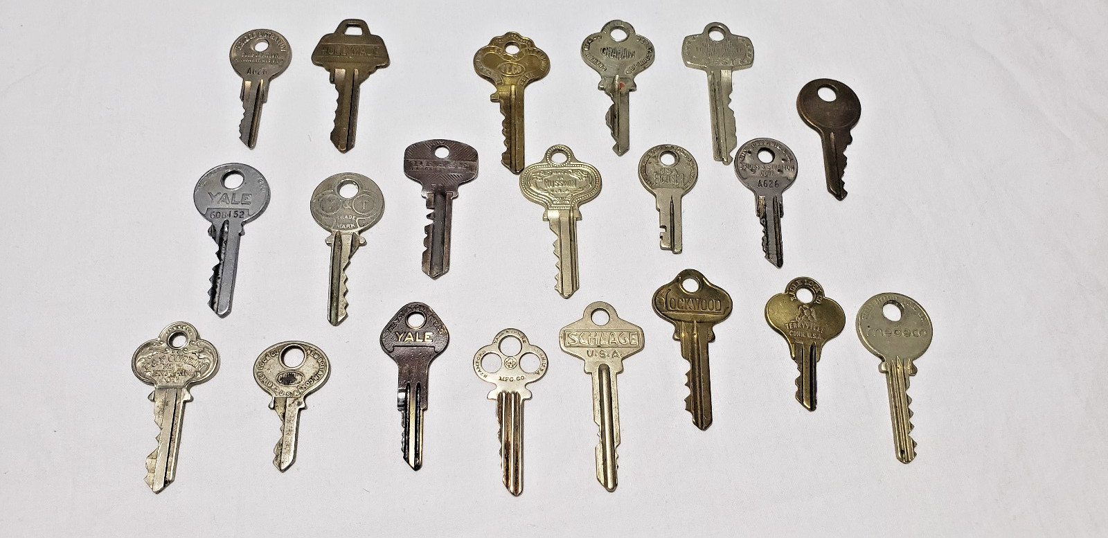 Vintage Lot 20 Old Cut Keys Yale & Towne Corbin Lockwood Graham Schlage Eagle #2