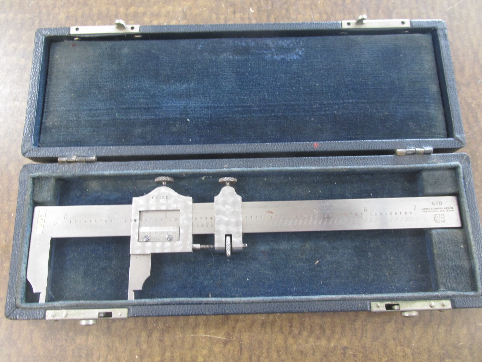 Brown & Sharpe Model 570 8.5″ Caliper Machinist Lathe Inside Outside