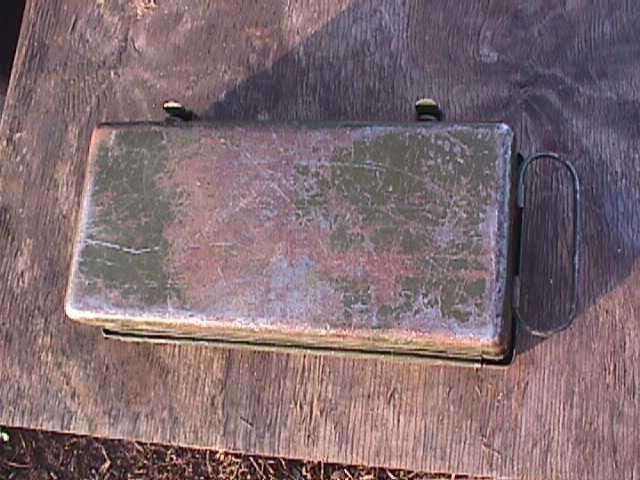 Small GREEN Metal Tool Case Storage Box Hinged RUSTY YOU RESTORE