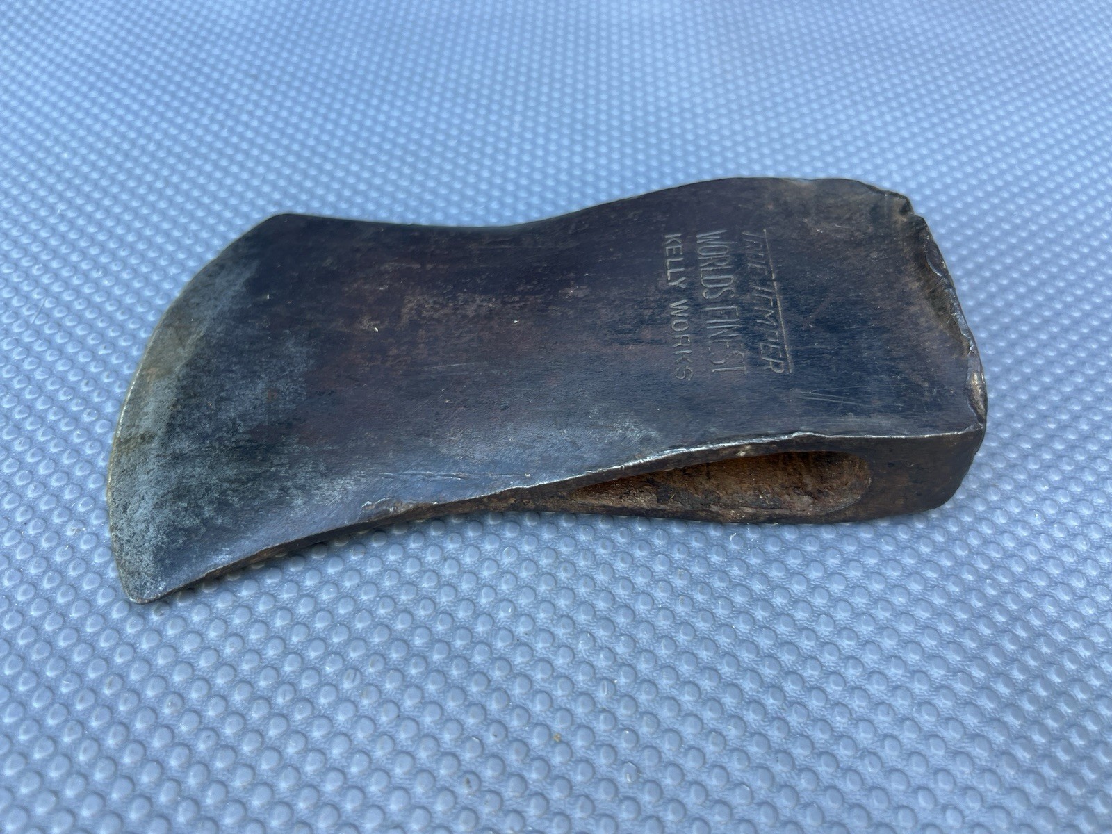 Vintage True Temper Worlds Finest Kelly Works Single Bit Axe Head 3 lbs. 8 oz