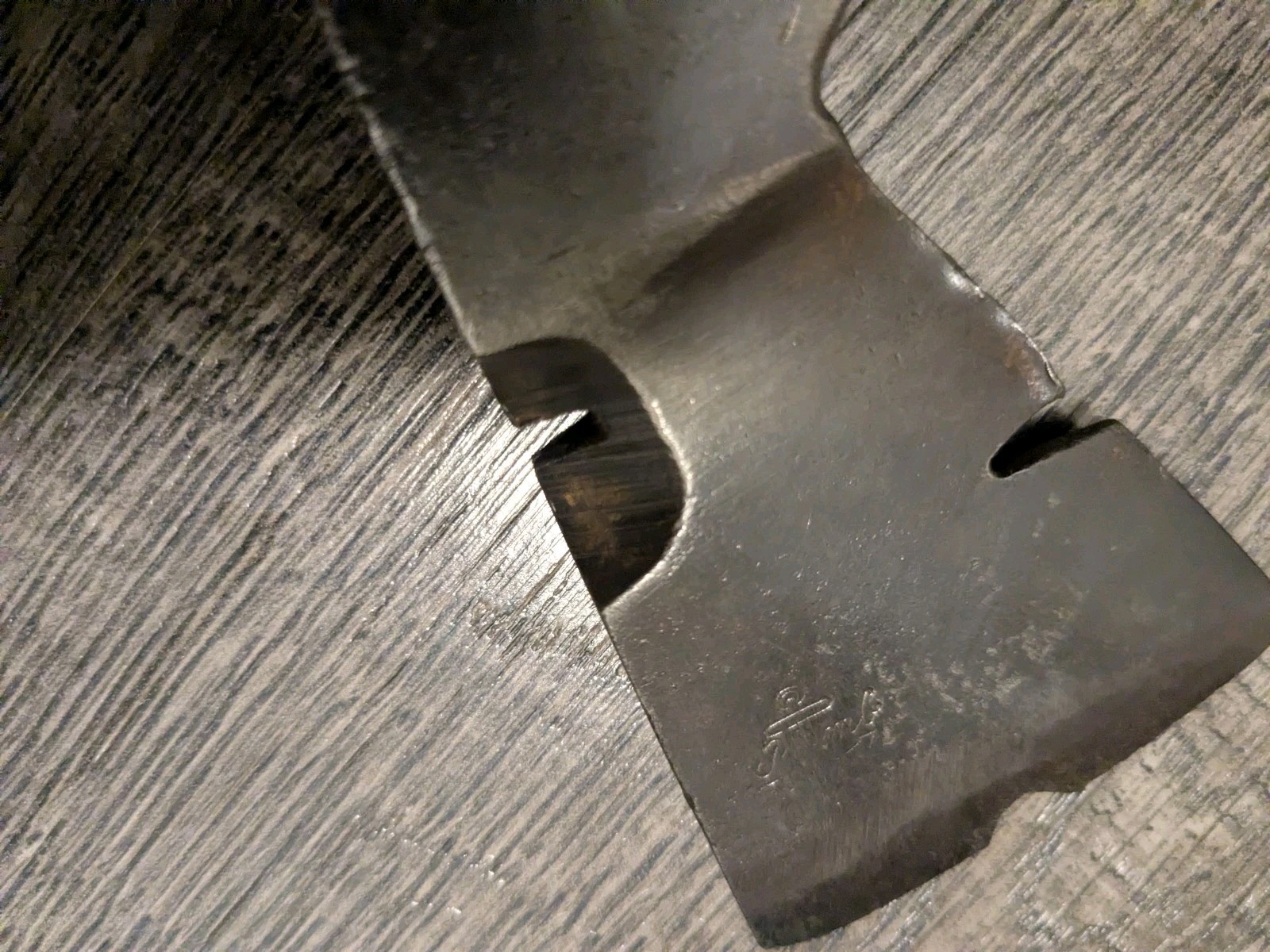 PLUMB Anchor Logo Roofing Shingle Hatchet Hammer Head w/ Unusual Nail Puller Cut
