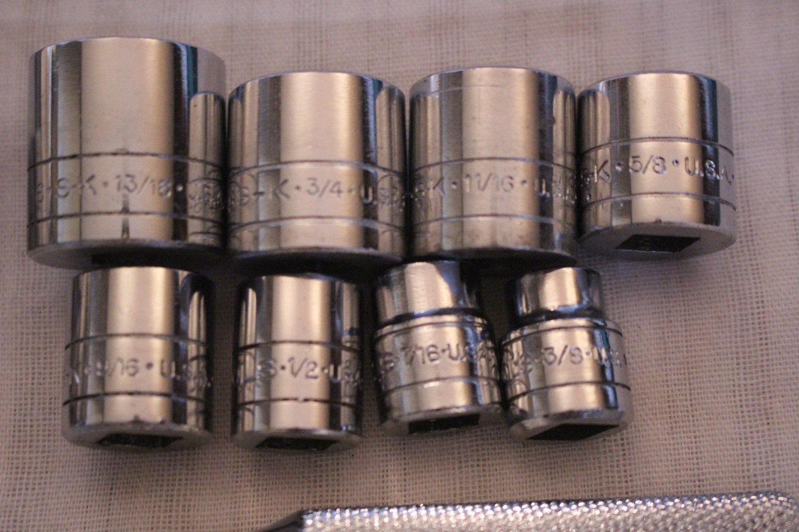 Vintage S-K Tools 13 Piece 3/8″ Drive Socket Set in Metal Case