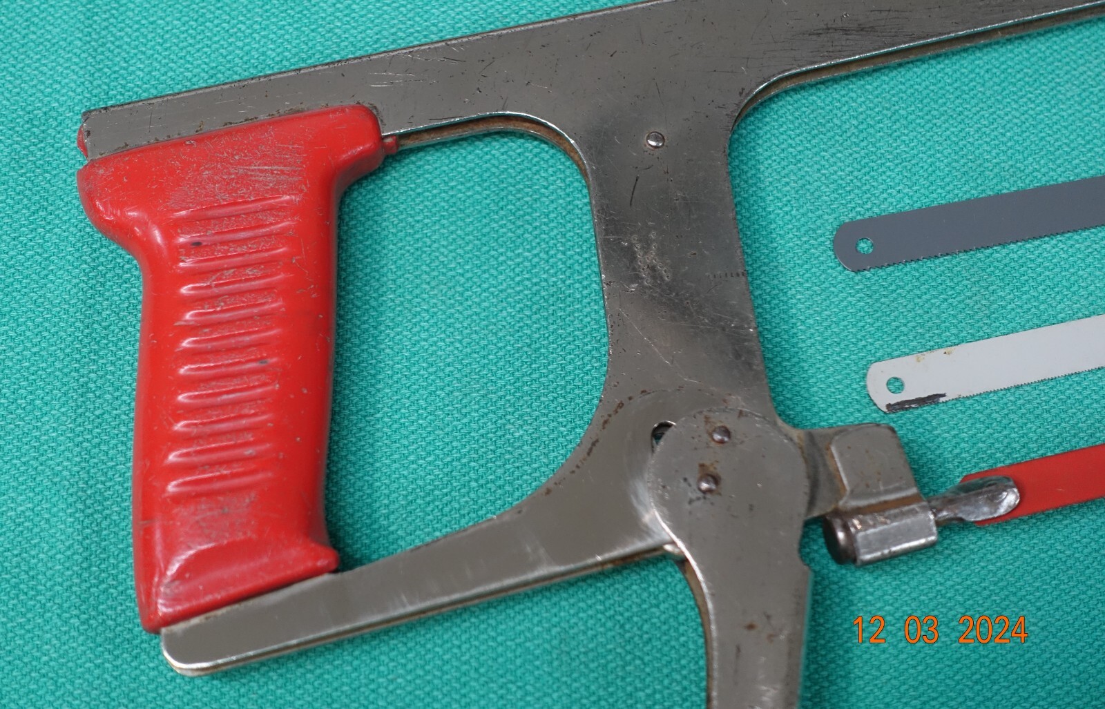 Vintage 1950’s MILLERS FALLS # 300-01 Red Hack Saw Lever Tensioned w/3 Blades