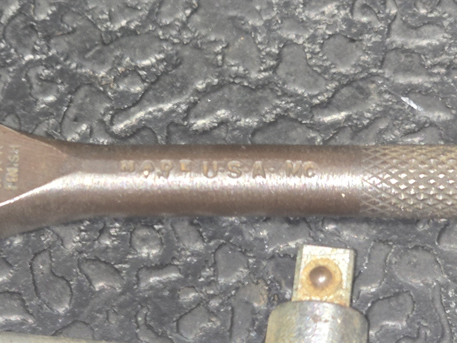 Rare PLOMB TOOLS 1/4″ Tool Set With War Finish Ratchet Excellent Condition.