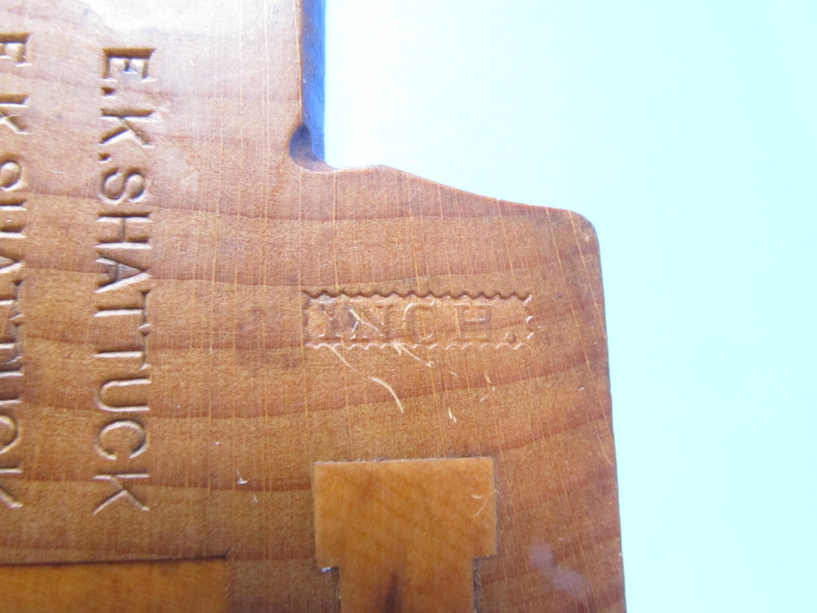 showy C Warren Nashua NH side bead wood molding plane & marked Shattuck UR mark
