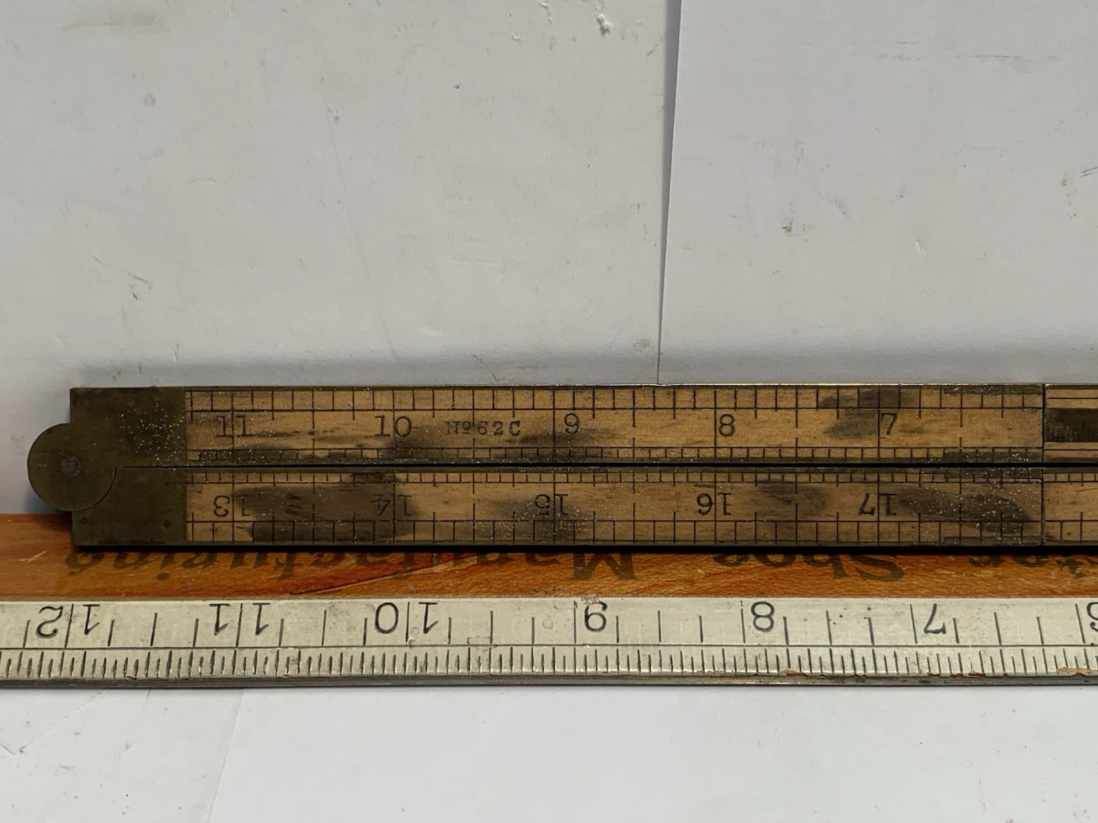 STANLEY R&L CO NEW BR CONN #62C BOXWOOD BRASS BOUND 24″ 4 FOLD RULER w CALIPER
