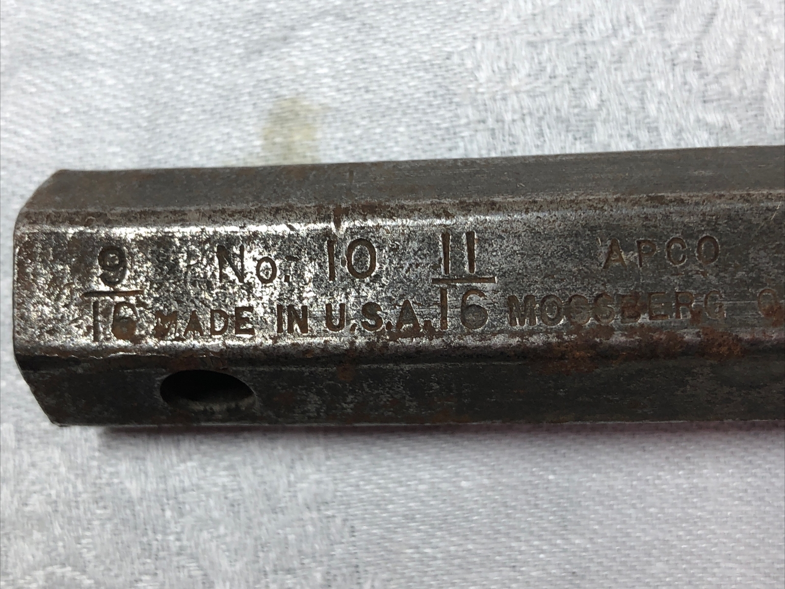VINTAGE BOX WRENCH SPANNER APCO MOSSBERG USA No 10 9/16 11/16 AUTO CYCLE TOOL