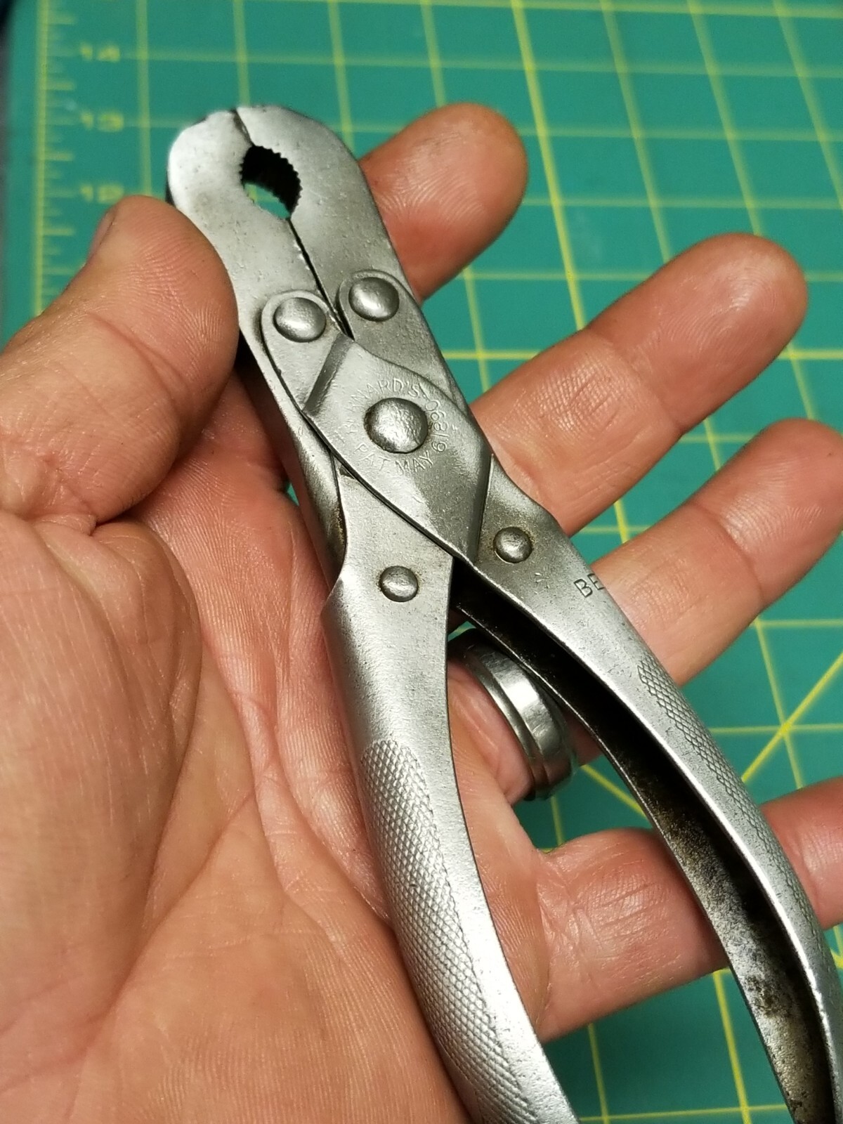 Antique Rare Early BERNARD W.SCHOLLHORN PAT. 5-6-1890 Gas parallel pliers.