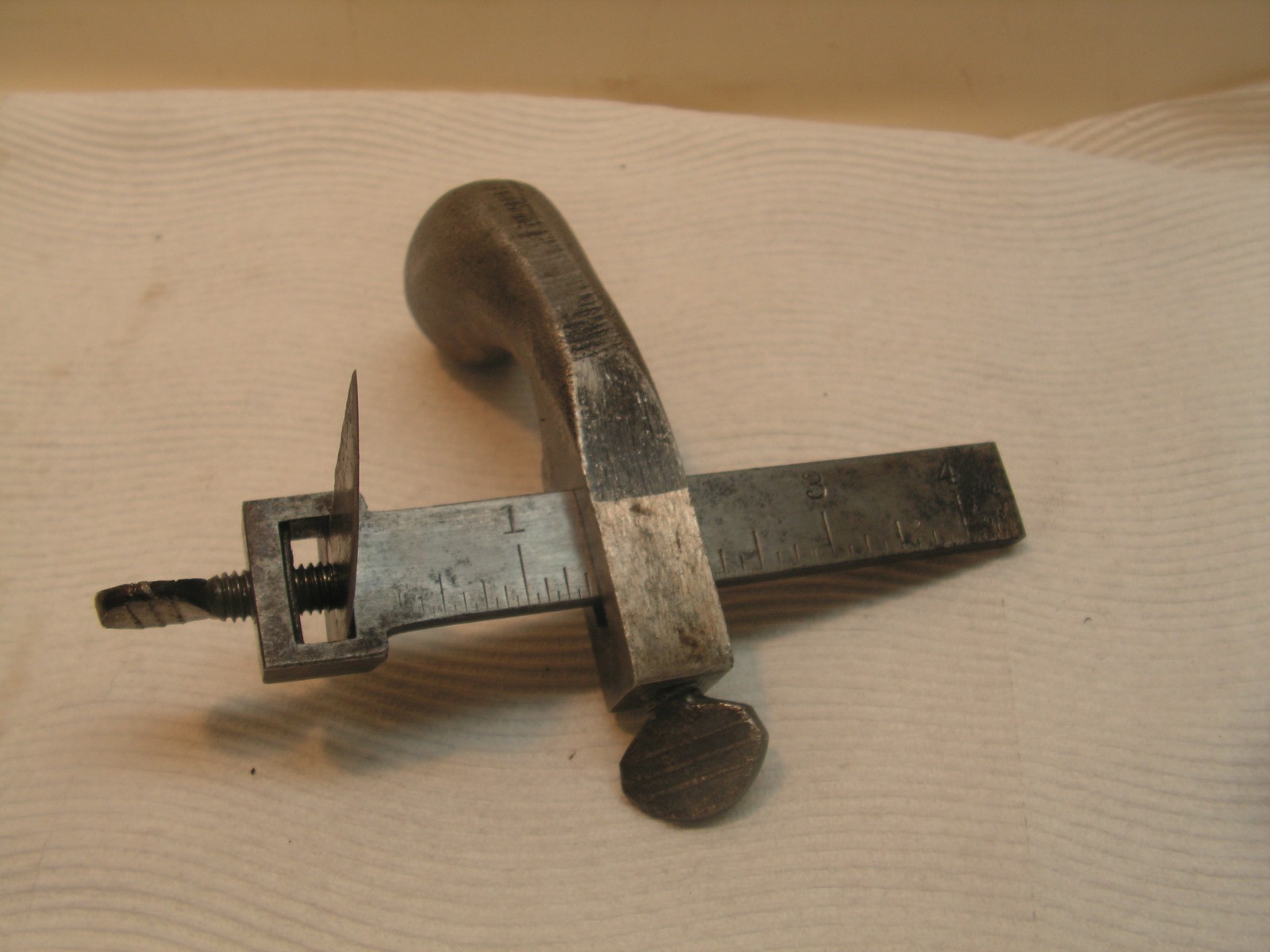 METAL CS OSBORNE Pistol GRIP 4 INCH LEATHER CUTTER EARLY 1900’s REFURBISHED NICE