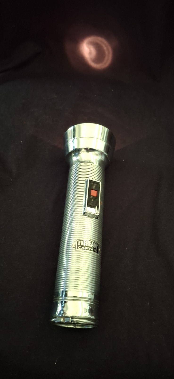 Vintage EVEREADY Captain Flashlight, chrome w/ Ring. 7 1/2 in slide tested/works