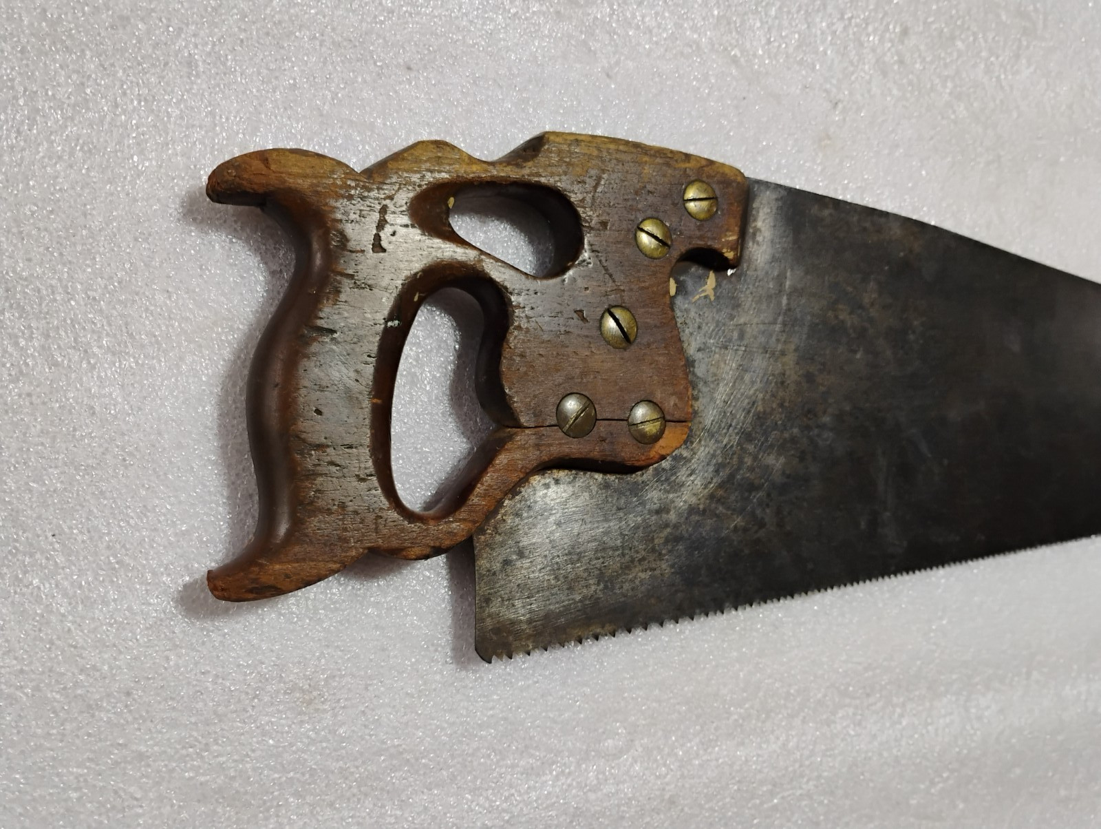 RARE VINTAGE ANTIQUE ZENITH HAND SAW WOODWORKING SHOP CABIN DECOR