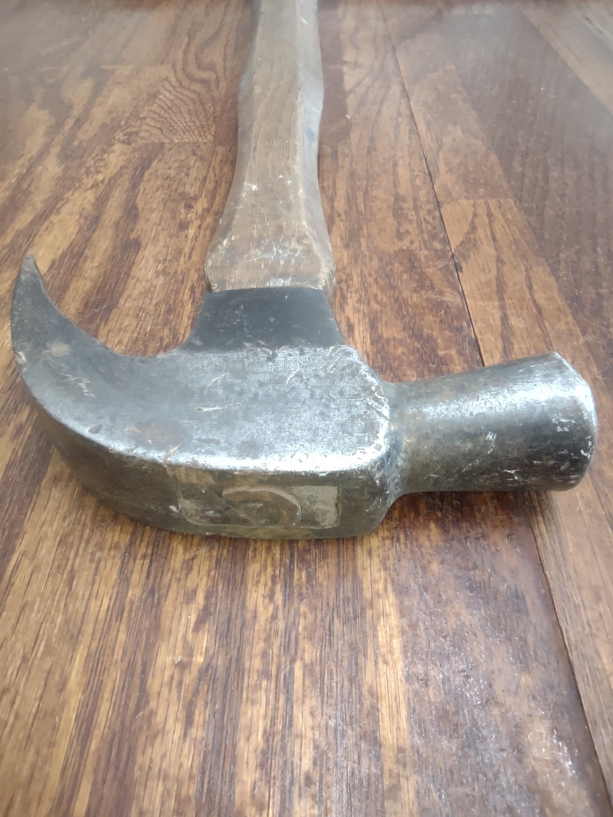 Vintage 16 Oz Curved Claw Hammer 13 1/2 In Long Pre-owned