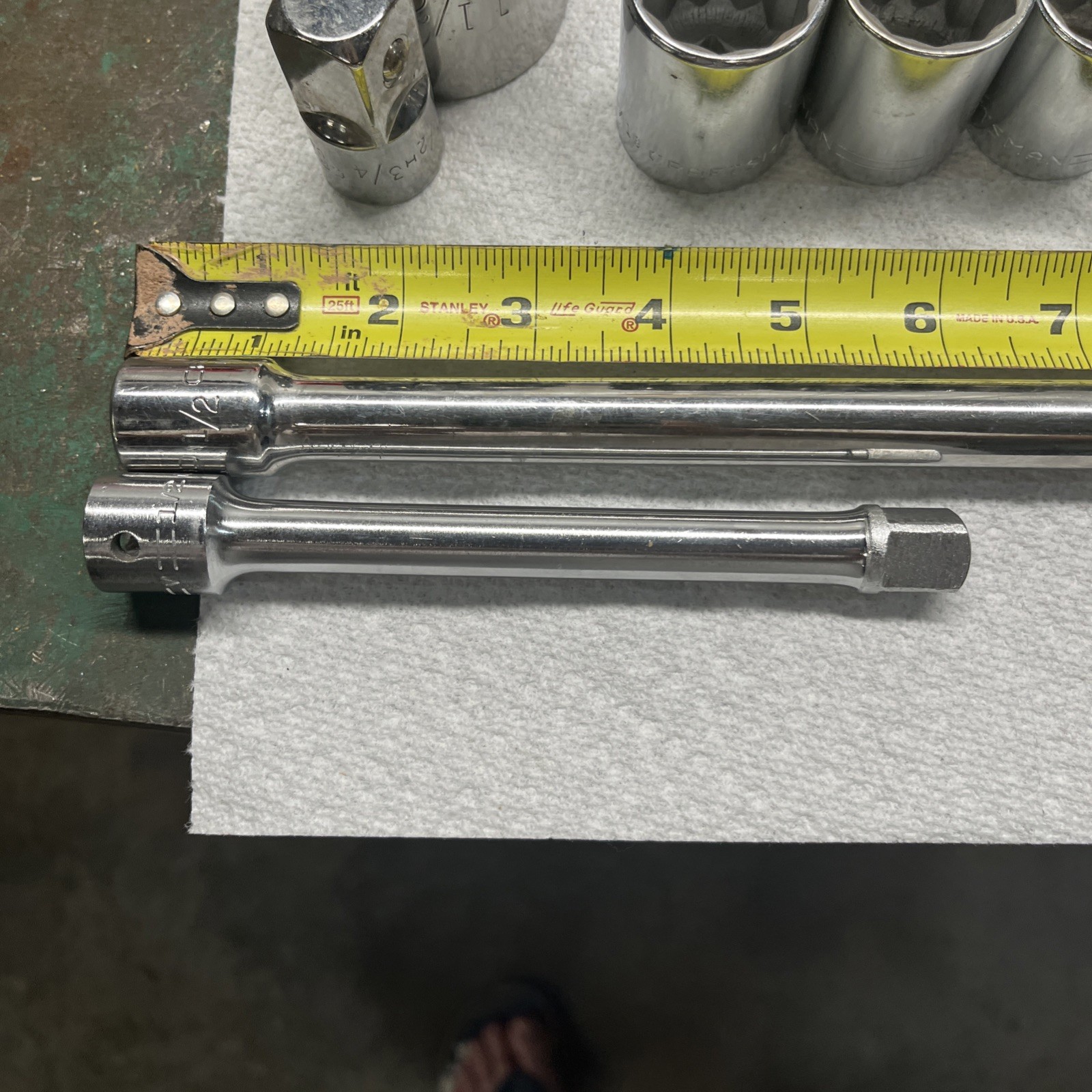 Craftsman Tools 2 ratchets 1/2” Drive Sockets, Ratchet 5/8” -1 1/2” & mm 13-22