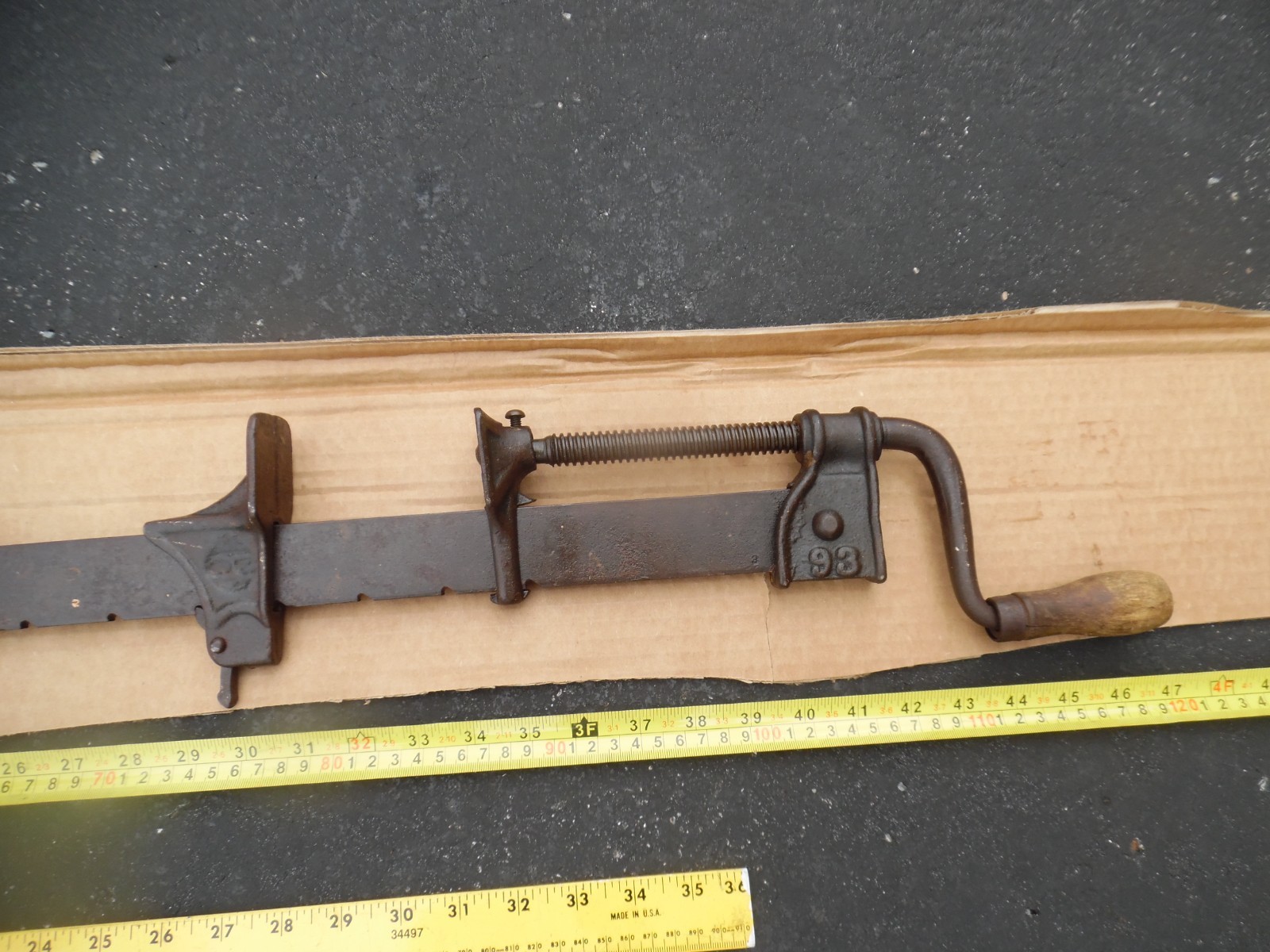 Vtg Cincinnati Tool Company HARGRAVE CTC Usable to 36″ Bar Clamp Carpenter Tool