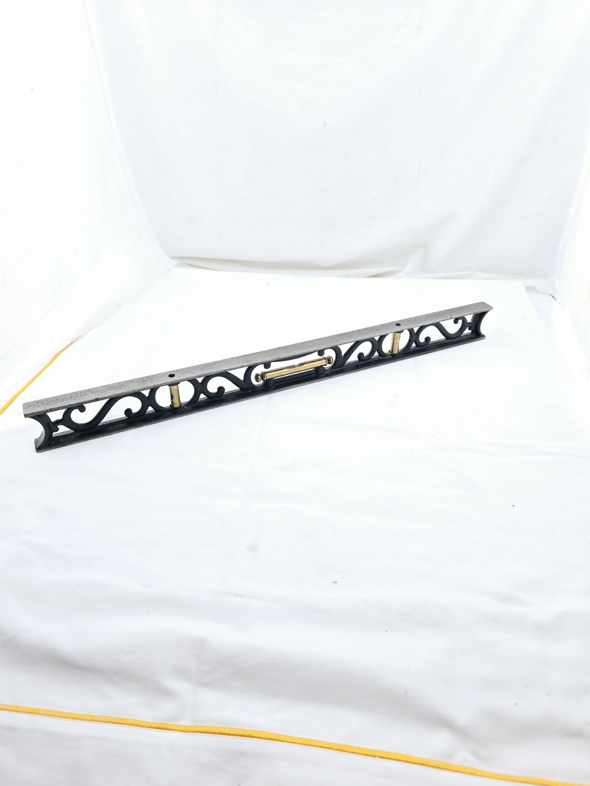 Antique Cast Iron Level 24″