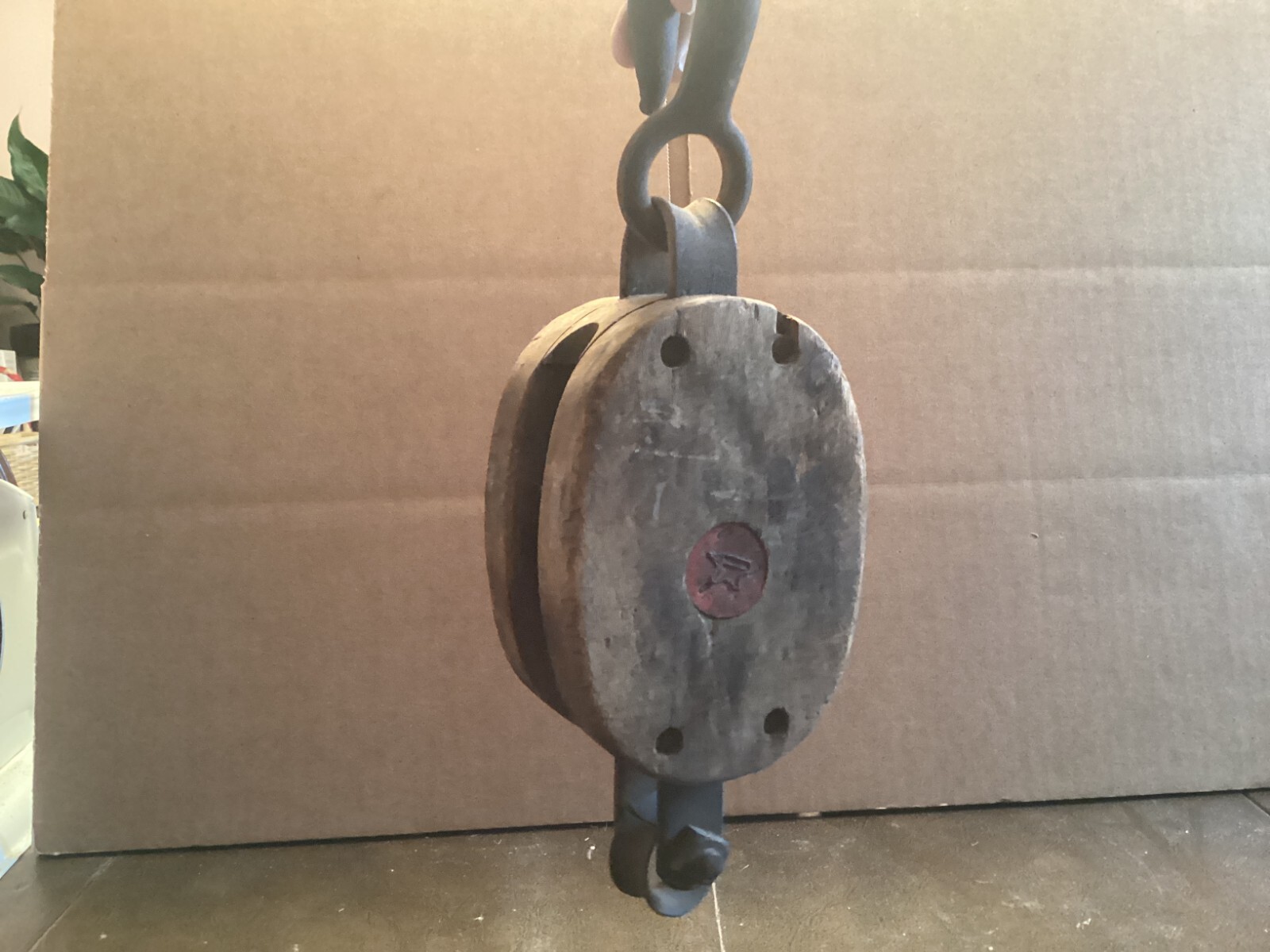 Vintage.13″ ANVIL Logo Wood Single Wheel Pulley Wooden Block and Tackle
