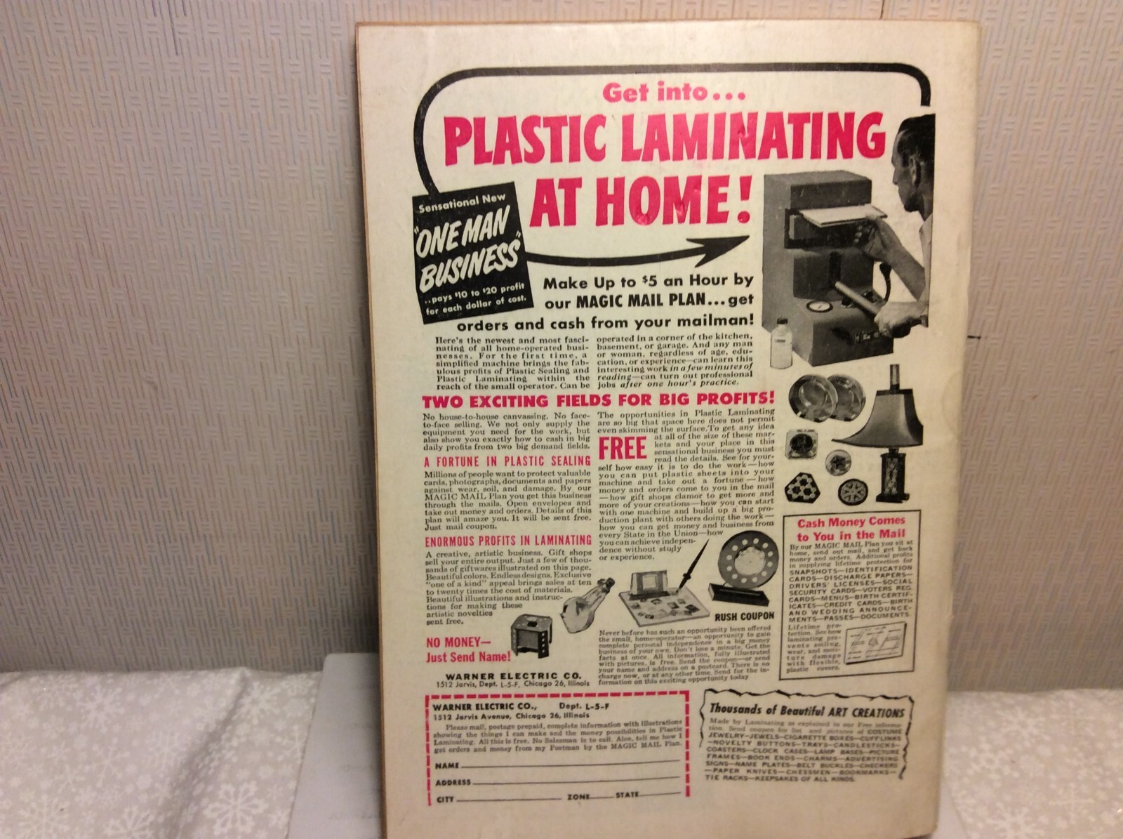 SCIENCE AND MECHANICS AUGUST 1958 MAGAZINE 184 Pages-MAGAZINE THAT SHOWS YOU
