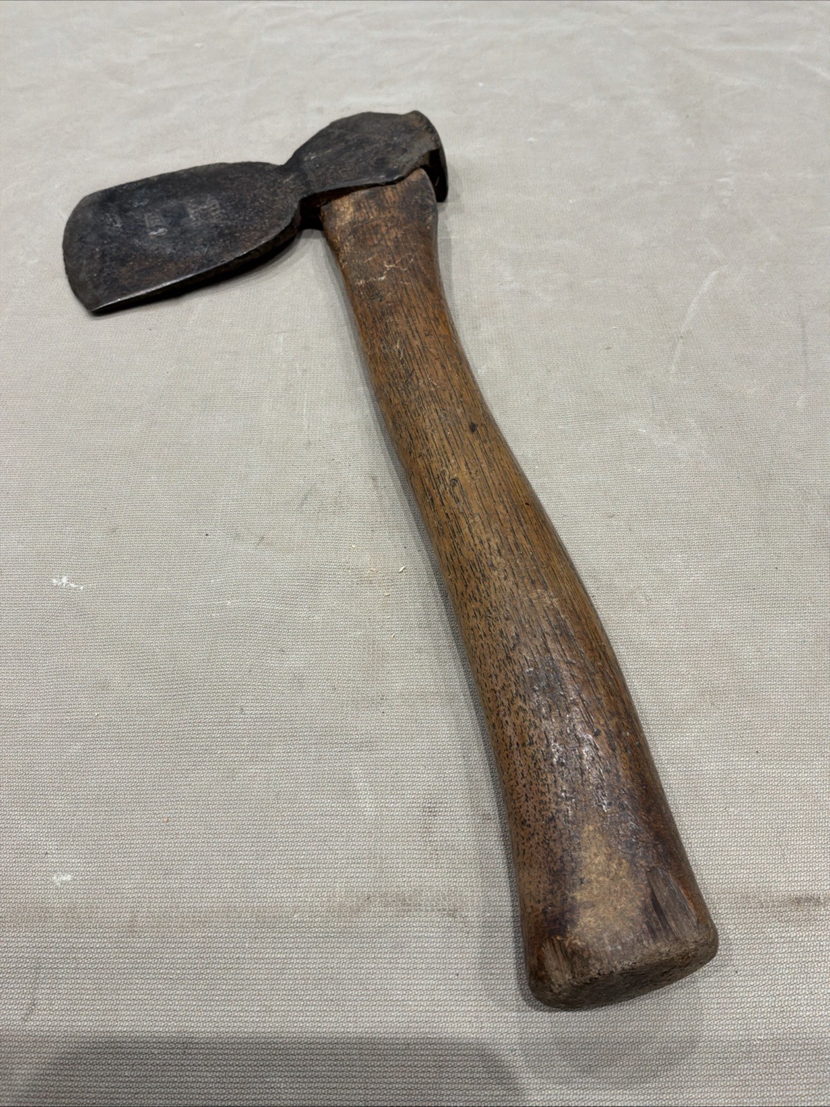 Axe No 2 350 818g Branded But Faint