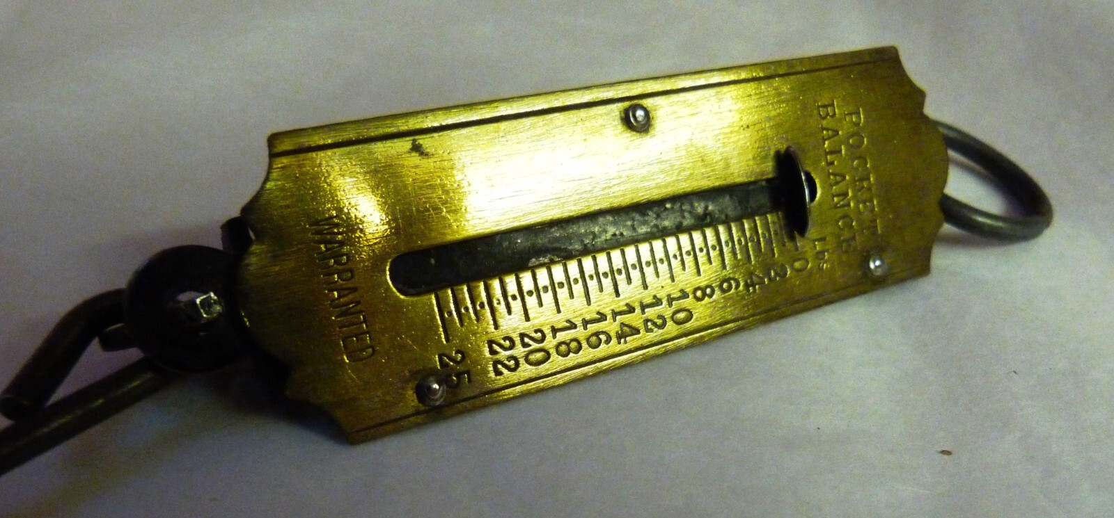 ANTIQUE BRASS POCKET SPRING BALANCE FISHING SCALE 8″ 20CM LONG