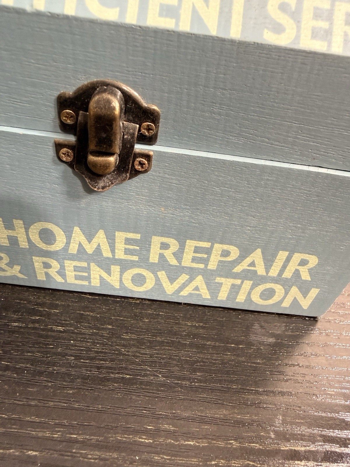 Vintage-Style Wooden Tool Box / Organizer – Home Repair & Renovation