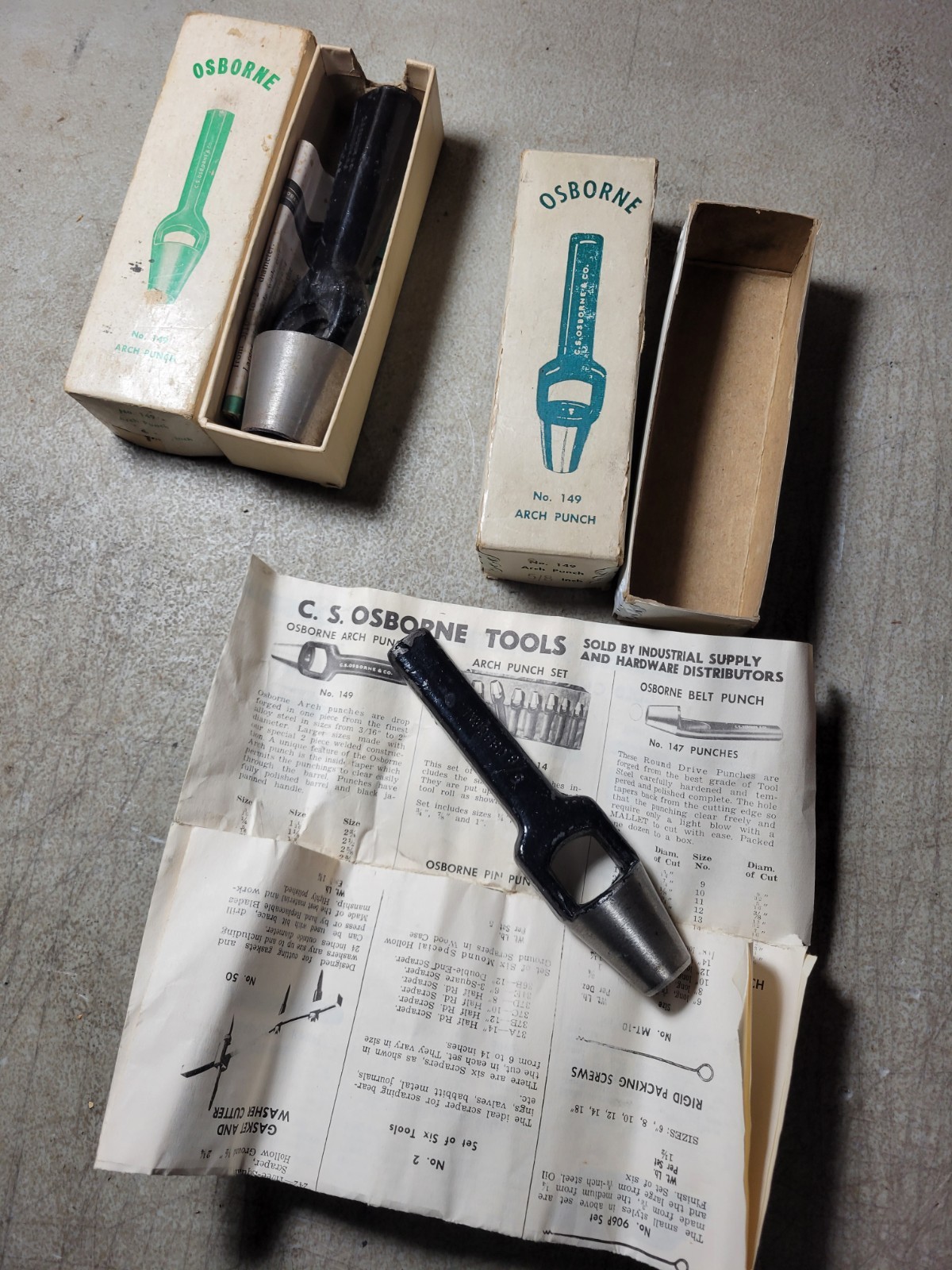 2 vintage Osborne 149 Arch Punches 5/8″ & 1” w/boxes & product pamphlets used