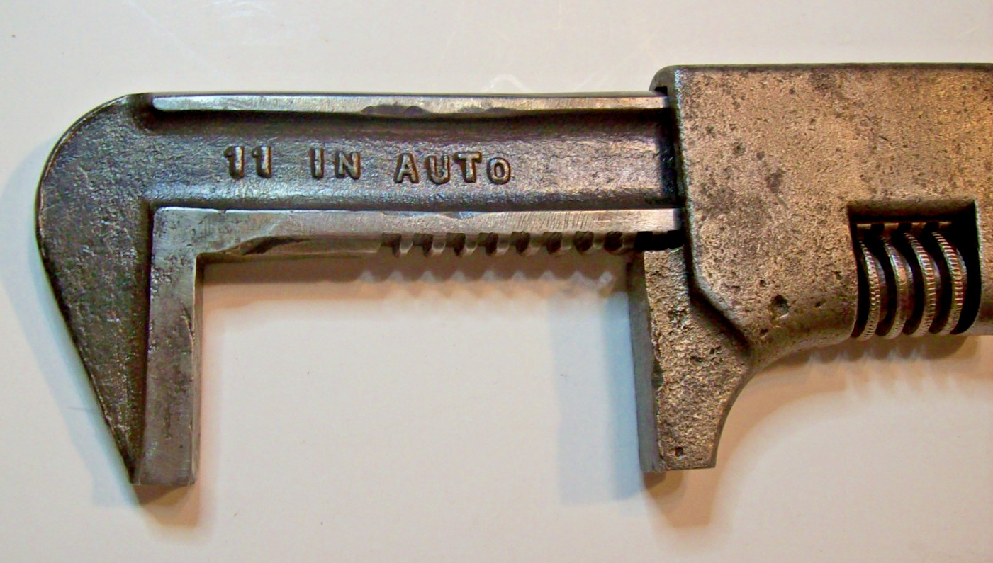 vintage 1920s Buick tool kit tools
