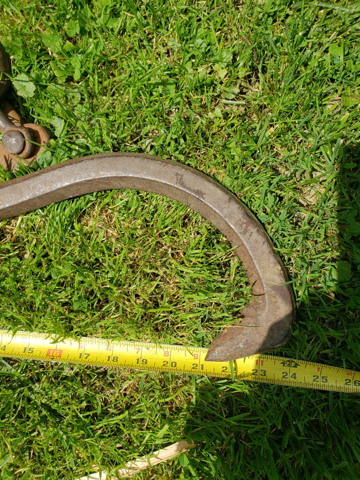 VINTAGE STEEL LOGGER LOG DOGS TONGS METAL HOOK TOOL Pull Drag Wood Logging