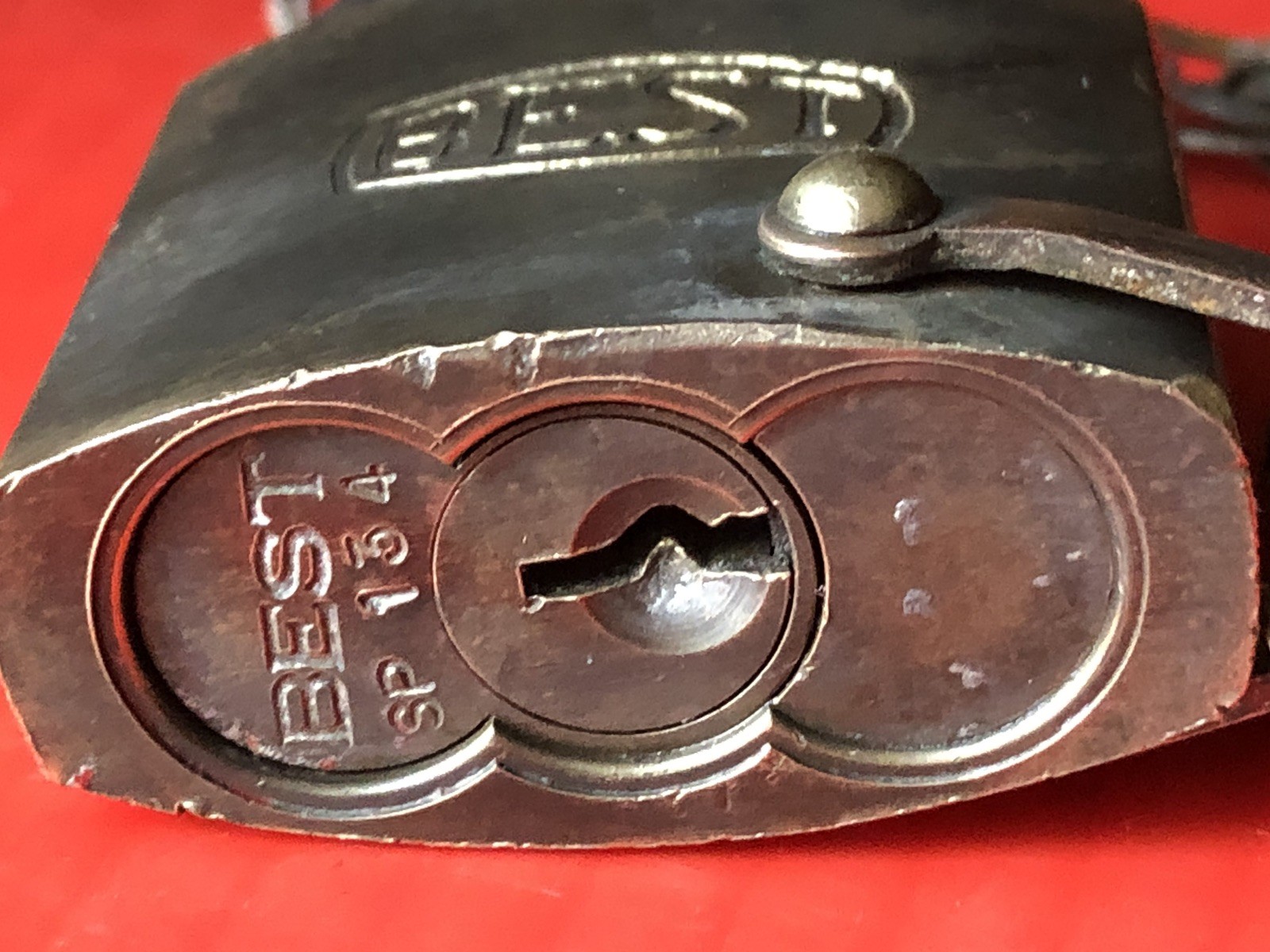 BEST S.O. Co (Standard Oil) Brass Body Padlock. *No Key (SP 134 Code)