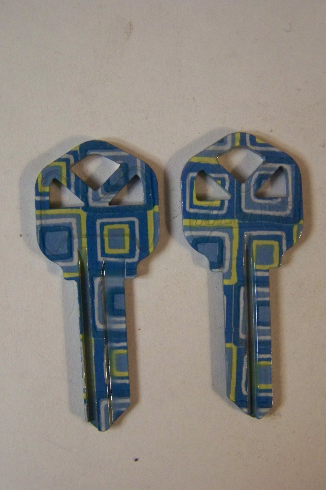 Kwikset Blue Geo Shapes KW1 house key blanks 2pk