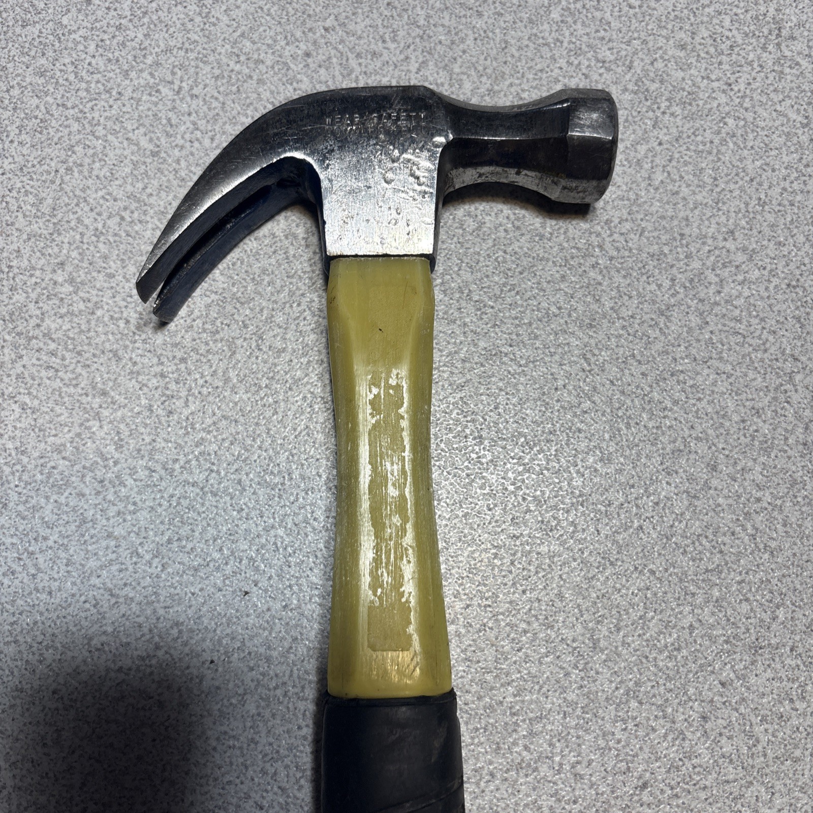Vintage VAUGHAN FS 99 16 oz Straight Claw Hammer with Fiberglass Handle